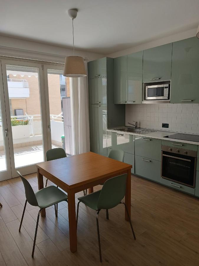 Appartamento Per 4, Metro B Monti Tiburtini, Ac, Wi-Fi Roma Dış mekan fotoğraf