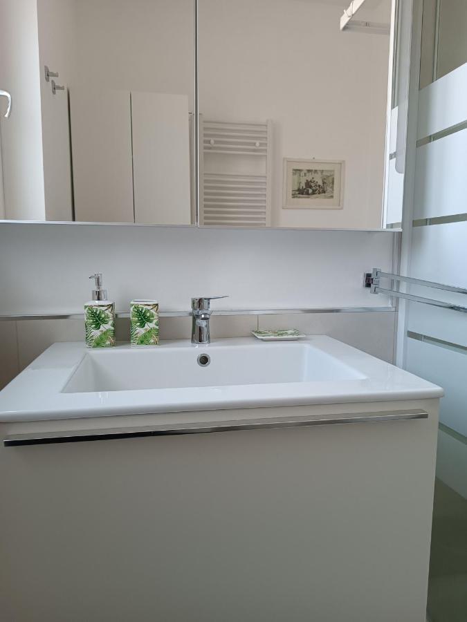 Appartamento Per 4, Metro B Monti Tiburtini, Ac, Wi-Fi Roma Dış mekan fotoğraf